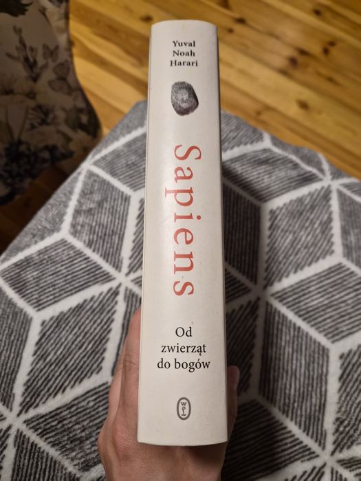 Sapiens. Od zwierząt do bogów - Yuval Noah Harari