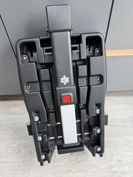 База izofix Avionaut ( Anex)