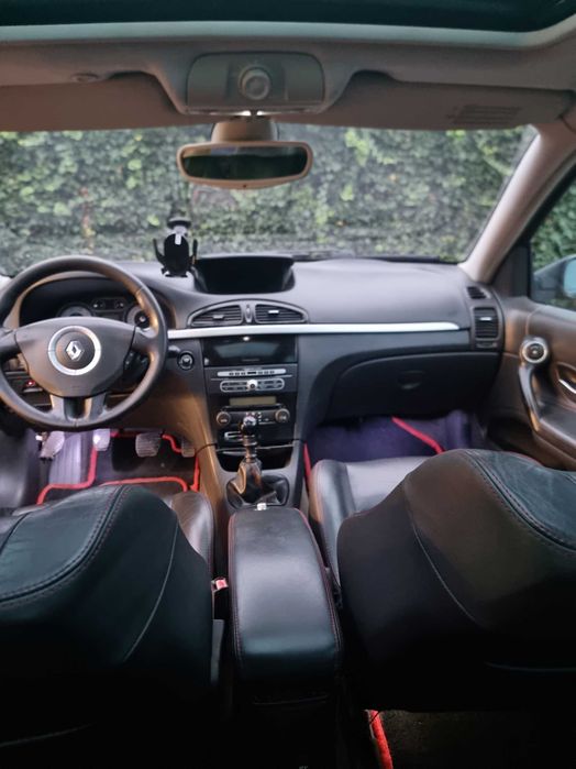 Renault Laguna 2.0 t 204 km