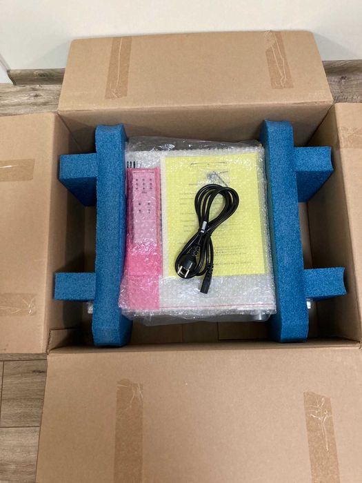 BAT гибридный усилитель американской фирмы. Модель ВАТ VK-3000SE.: 140 ...