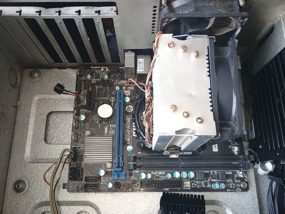 Материнська плата комплект