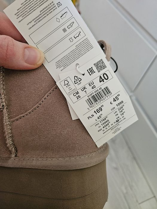 Замшеві зимові чоботи