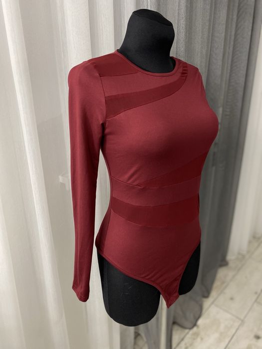 Бордовий боді з прозорими вставками