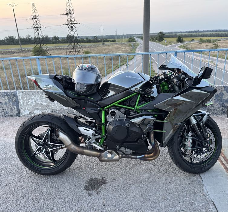 Kawasaki H2