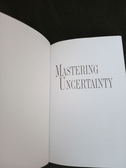 Mastering Uncertainty	Dominar a Incerteza - 2006	- como novo!