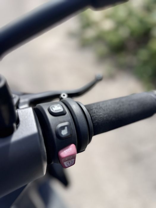 BMW SCOOTER C400X de 2020 poucos mto economica 3.5 l