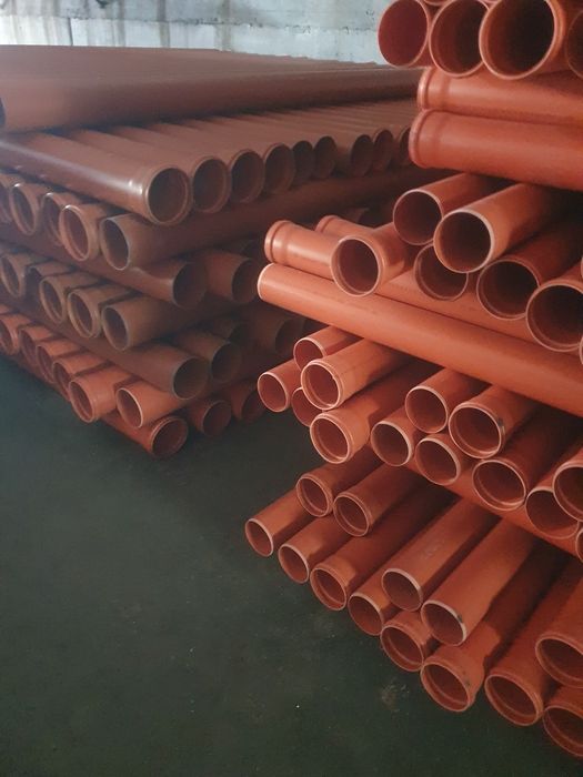 Труба дренажна  100 мм SN 4 колодязі ревізійні