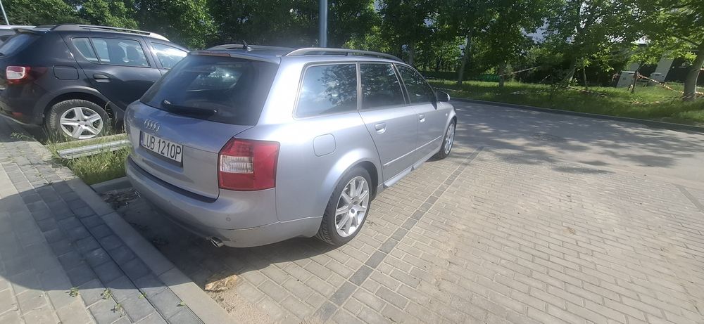 Audi # A4B6 GAZ #