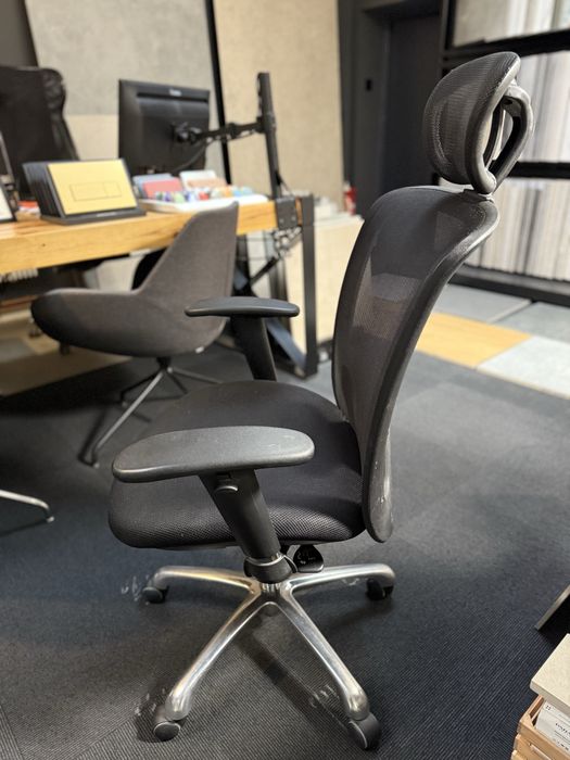 Fotel biurowy obortowy uzywany sprawny