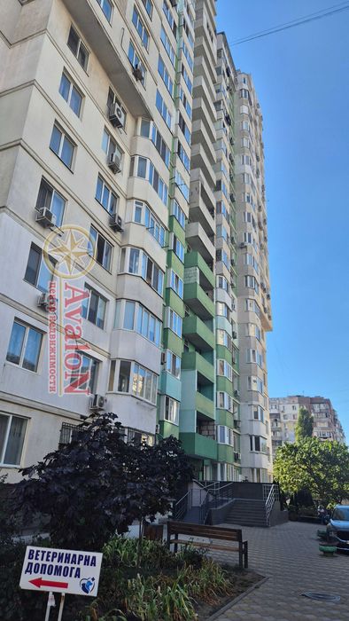 Просторная квартира в новом доме на Бочарова!