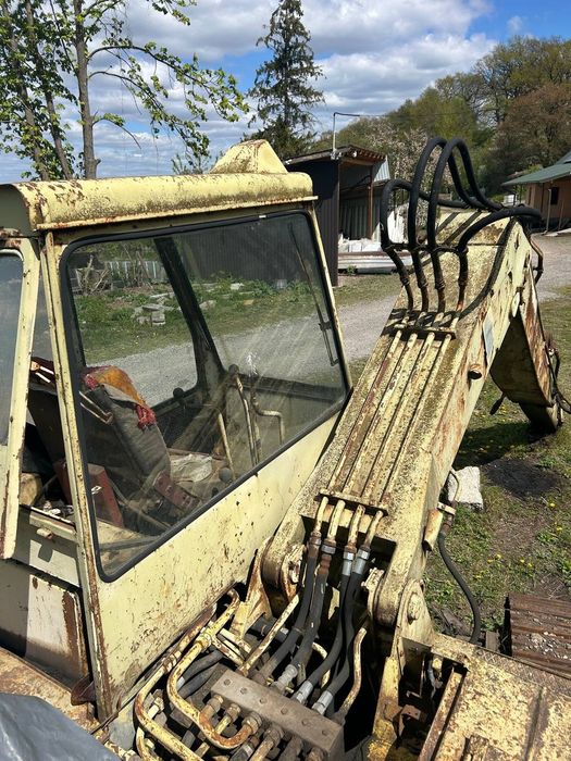 Продам 2 екскаватори