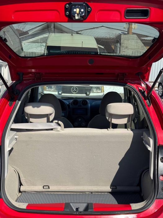 Nissan Micra 2011 рік, 1.2 бенз. АВТОМАТ