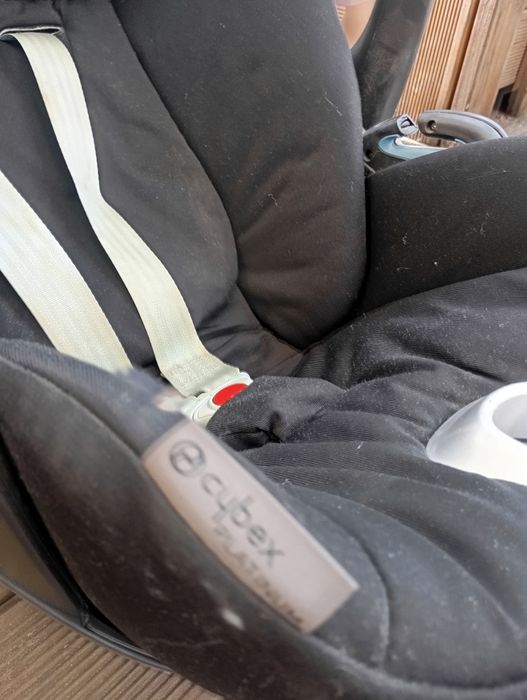 Cybex platinium nosidełko
