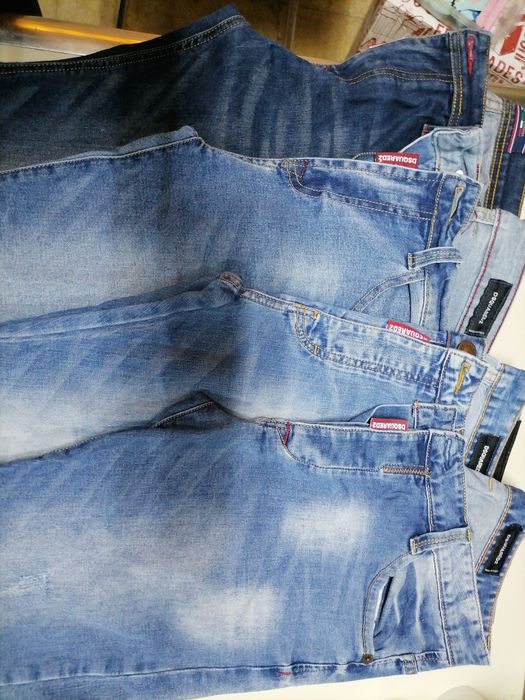 Calças de ganga de homem