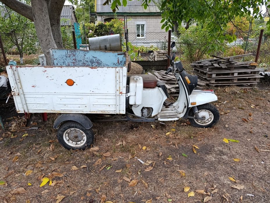 Моторолер муравей