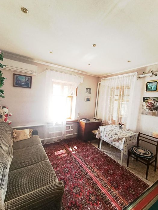 Будинок у Харкові в тихому, затишному місці