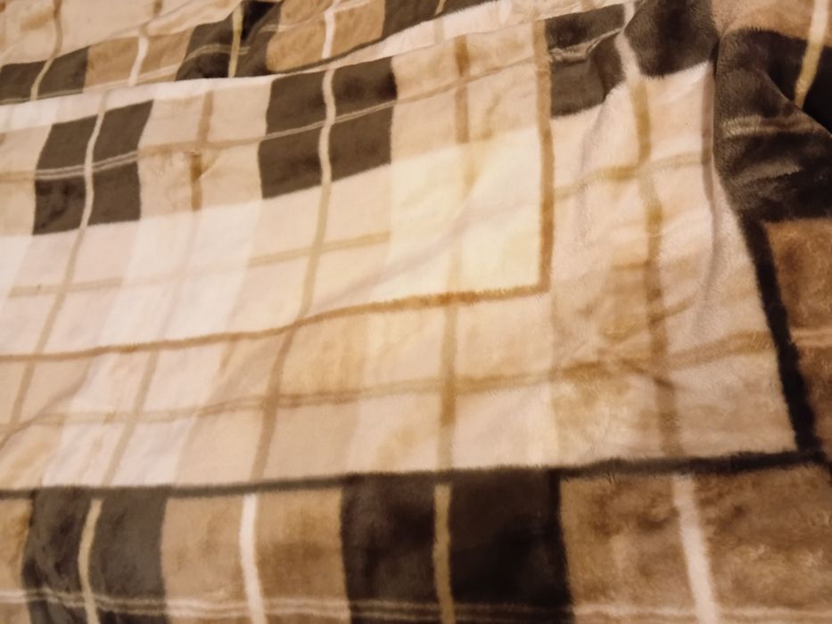 Продаю покрывало плед