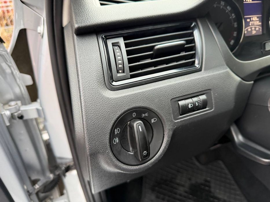 Продам Skoda Rapid 2013