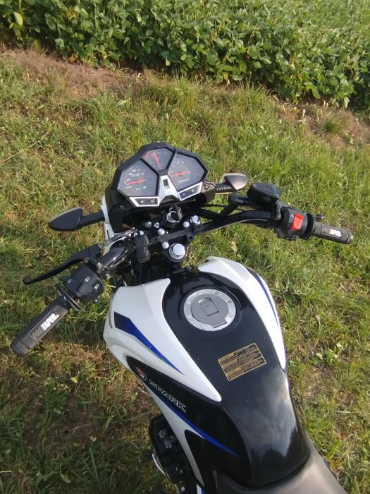 Продам мотоцикл spark sp150 r-12