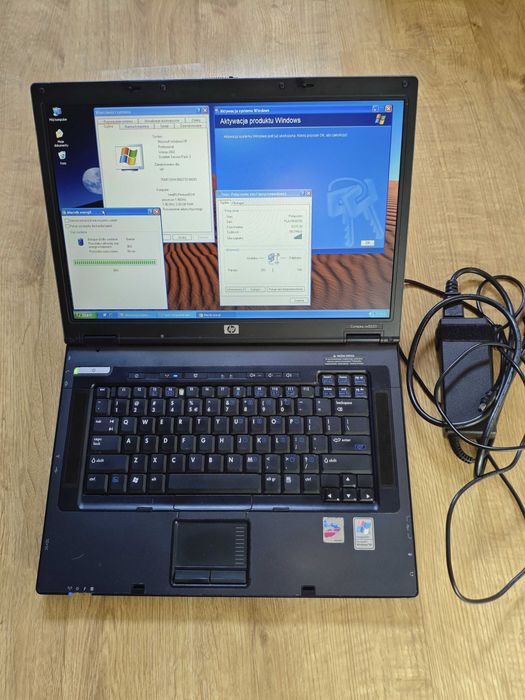 Retro laptop biznesowy HP NX8220 Pentium M750 2GB RAM DVD-RW HDD100GB+80GB GPU Radeon X600 w pełni sprawny