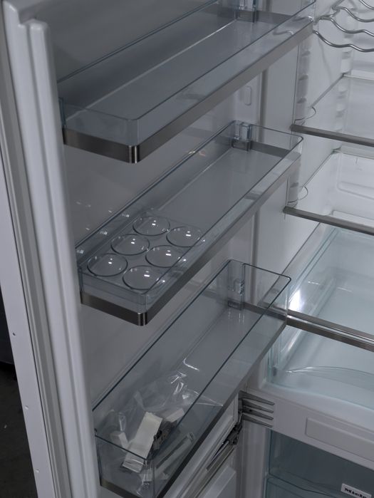 Вбудований Холодильник Miele KFNS 37432 ID Вмонтований