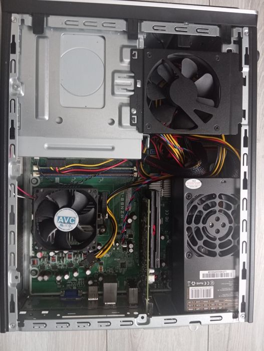 Продам міні комп'ютер для учоби чи офіса