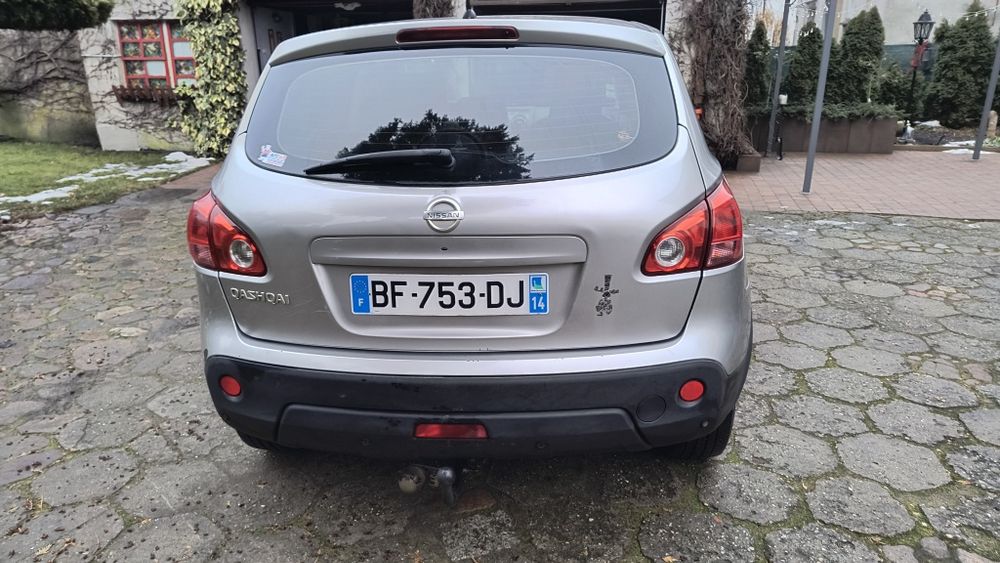 Nissan Qashqai i