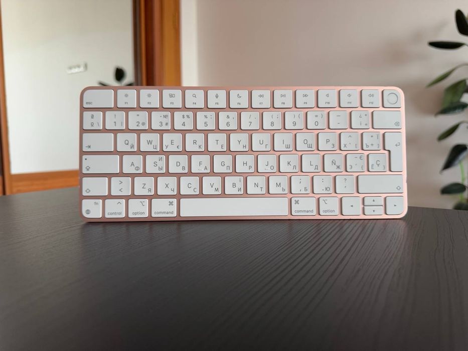668-Apple Magic Keyboard TouchID