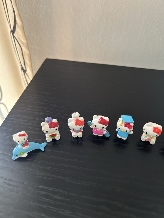 Vendo conjuto de bonecos fantasminhas que brilham no escuro.