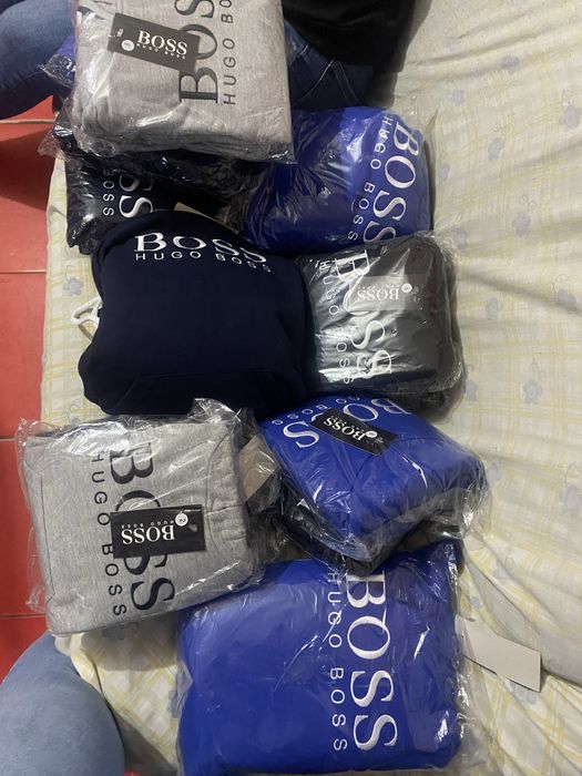 Vendo fatos de criança dos 2 anos aos 14 anos