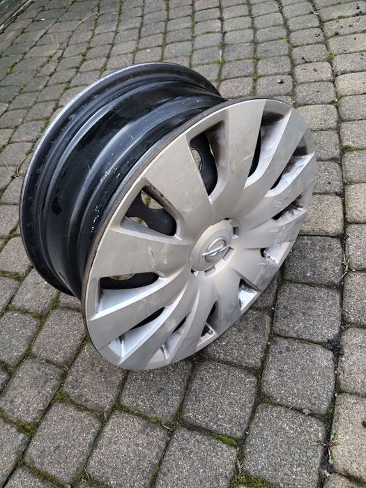 Felgi stalowe 16   5x110 z kołpakami 4szt