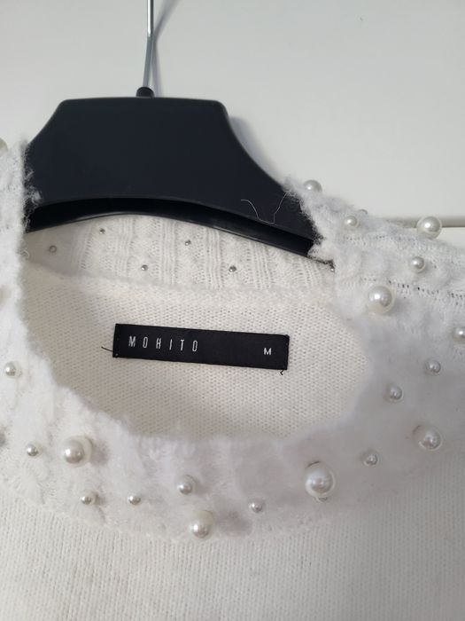 Sukienka lub tunika z mohito biała  z perełkami  rozm m sweterkiwa