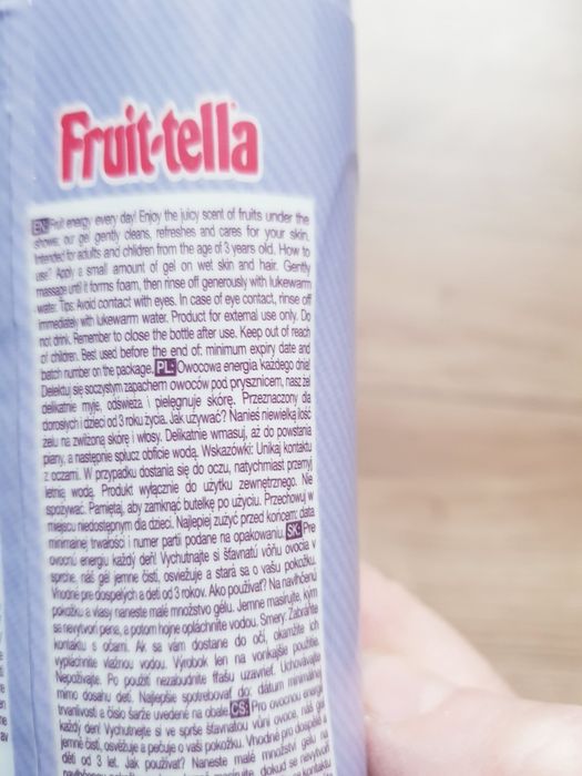 Nowy żel szampon 2 w 1 pod prysznic marki Fruit Tella 2x 300ml