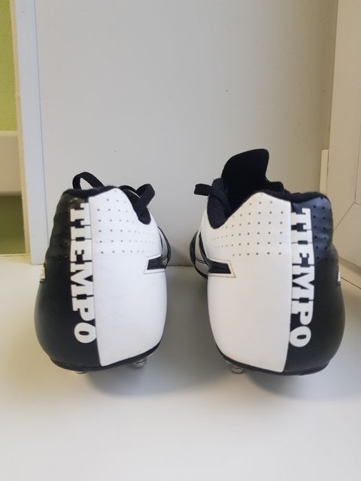 Футбольні бутси Nike Tiempo Rio II SG.