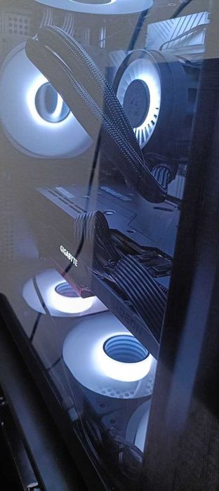 Gigabyte RX 7800XT 16GB