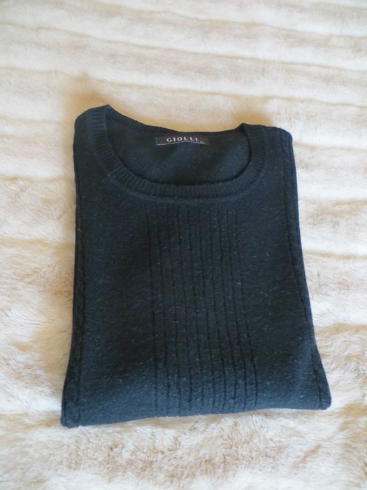 Camisola malha trabalhada à frente, preta, Manga comprida - Tam. M