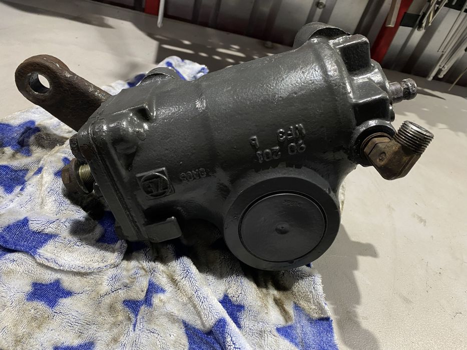 Рулевая колонка ГУР рулевой редуктор daf lf45