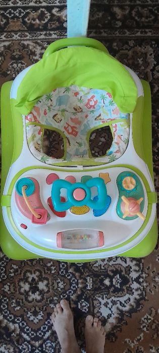 Продам дитячі ходунці