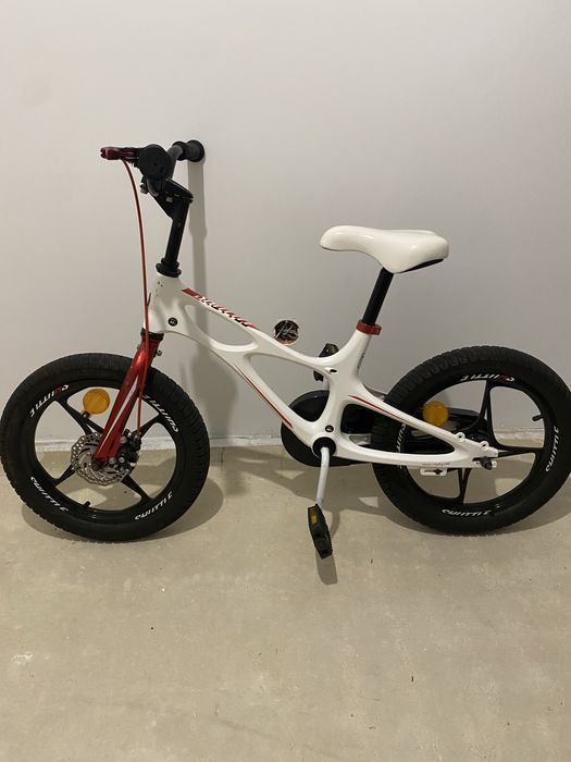 Rower Royal Baby Shuttle