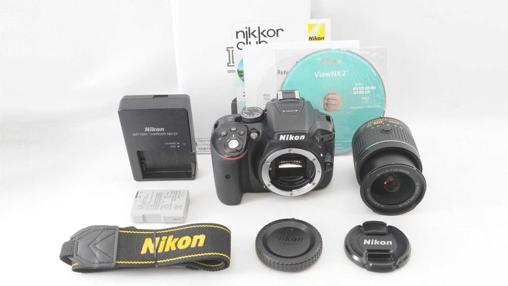 Nikon D5300 + 3 Lentes + Memory Card - Câmara Fotográfica DSLR 24.2 MP63825784295681120