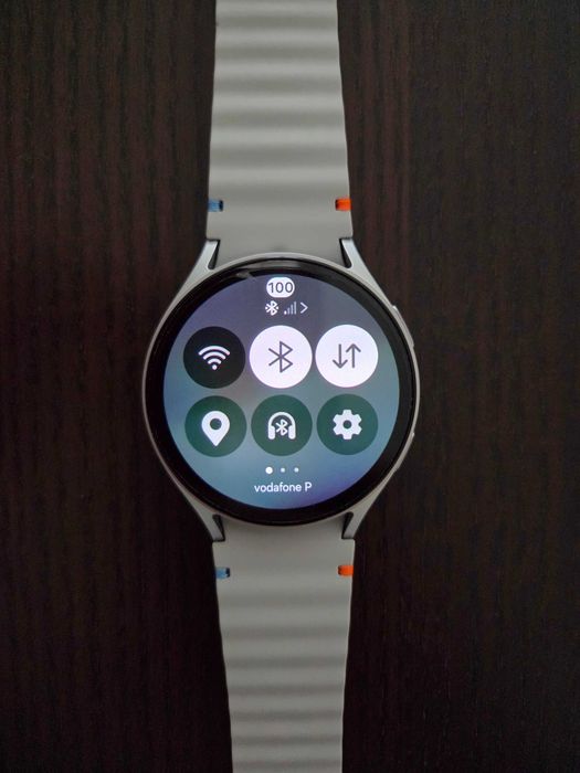 Smartwatch Samsung Galaxy Watch 7 44mm LTE (eSIM) Silver com Garantia