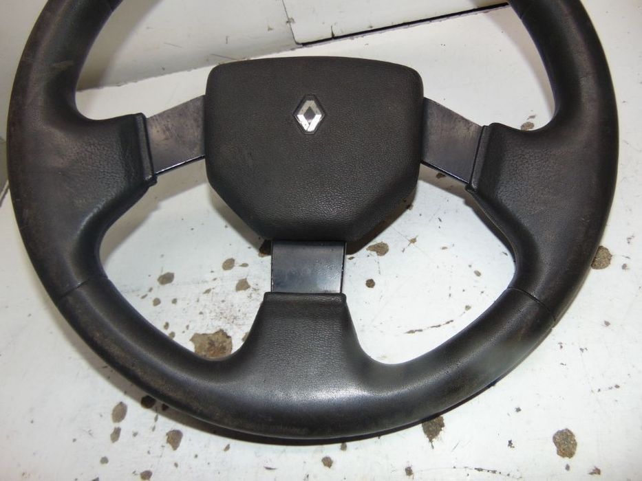 Renault volante desportivo dá para vários 4l,r5, Renault clio ano2000