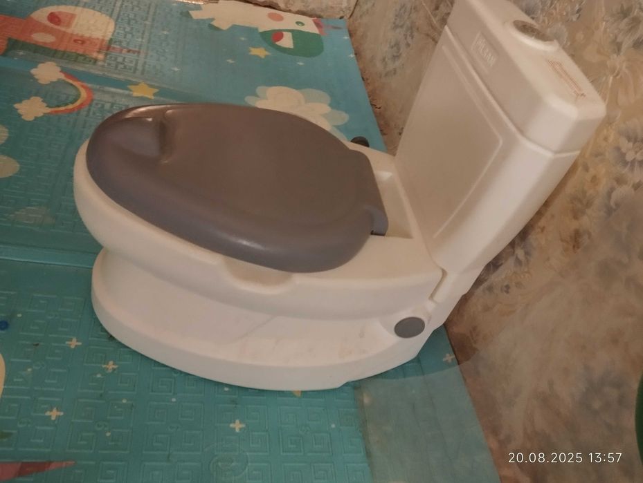 Дитячий унитаз. Бу