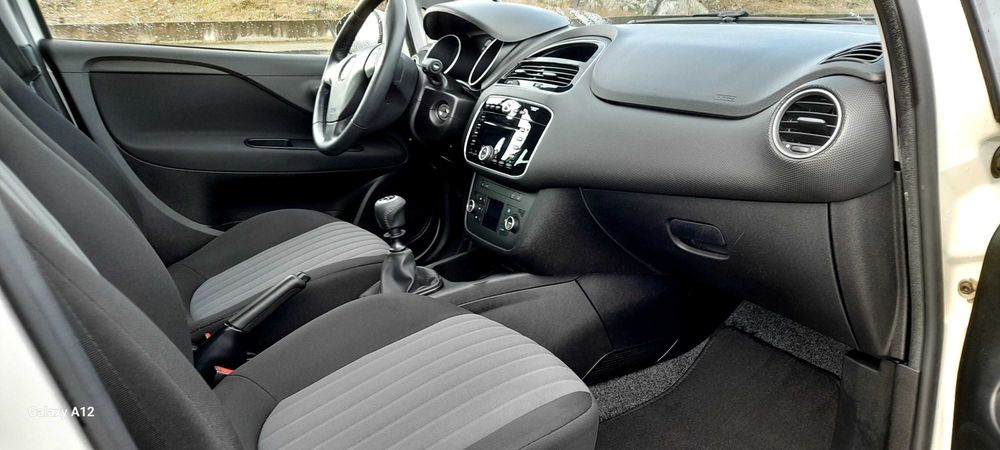Fiat punto 1.2 2018646618157553931211