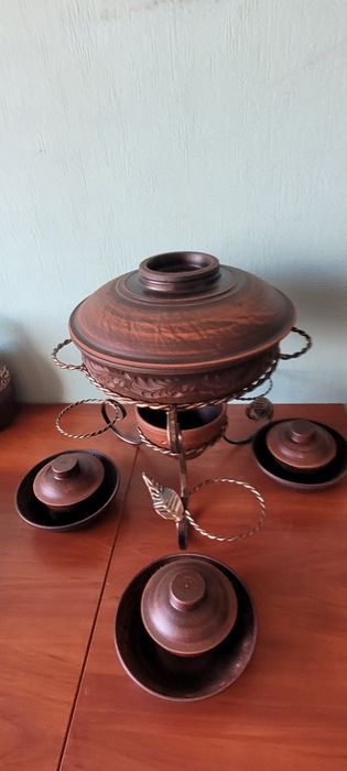 Садж керамічний з соусницями 3.5л. Таджин для подачі шашлику , овочів