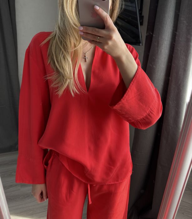 Червоний костюм Zara xs-s