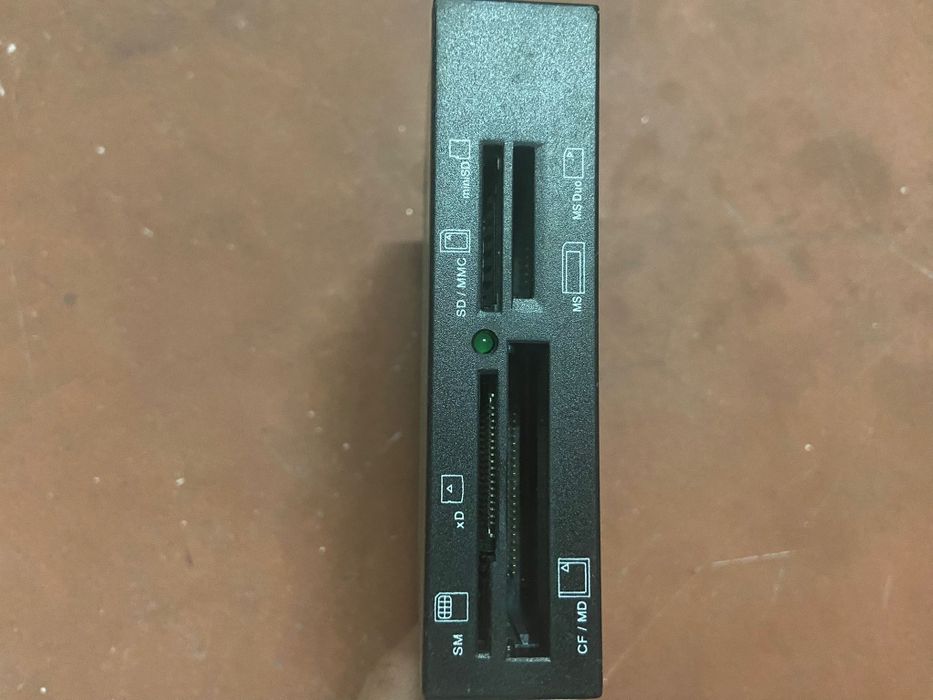 PC Card Reader439258323333294081