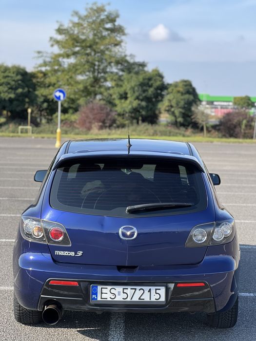 Sprzedam Mazdę 3 1.6 Benzyna 2004
