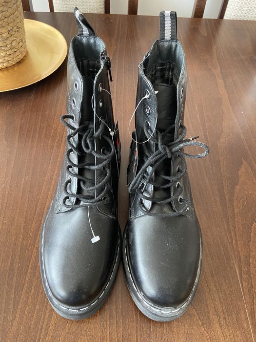 Buty przejsciowe skorzane nowe 39