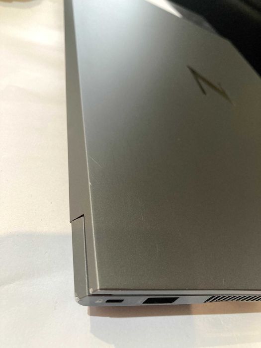 HP ZBOOK STUDIO 15,6 G8 i7 11850H 32GB RTX A3000 6GB W11